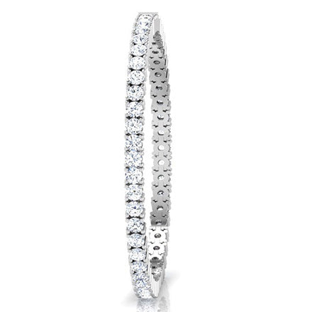 Luxuriöser Edler Diamant Tennis-Armband 6,30 Karat – Schrägansicht