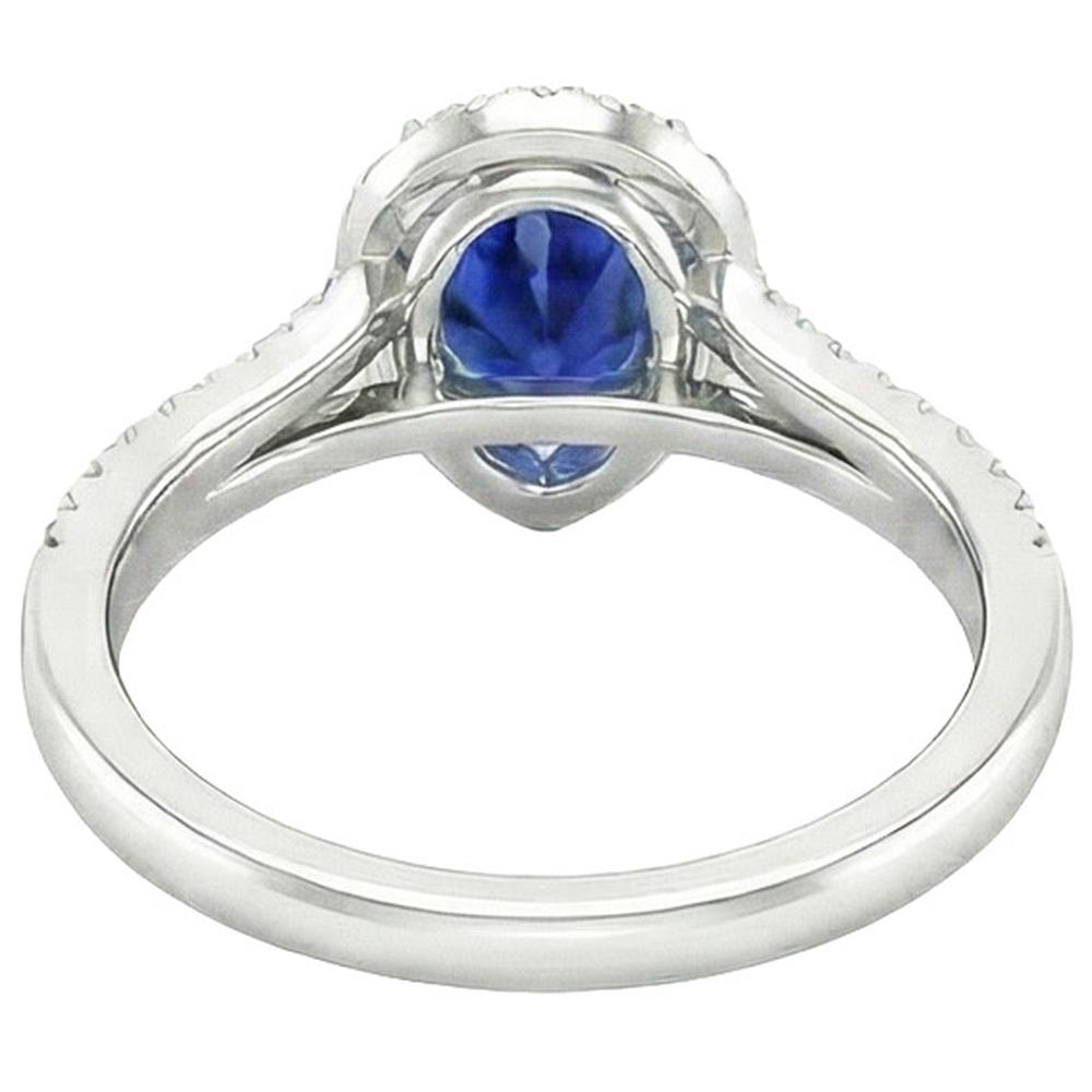 echter round diamant 5Karat ring auf Weiß