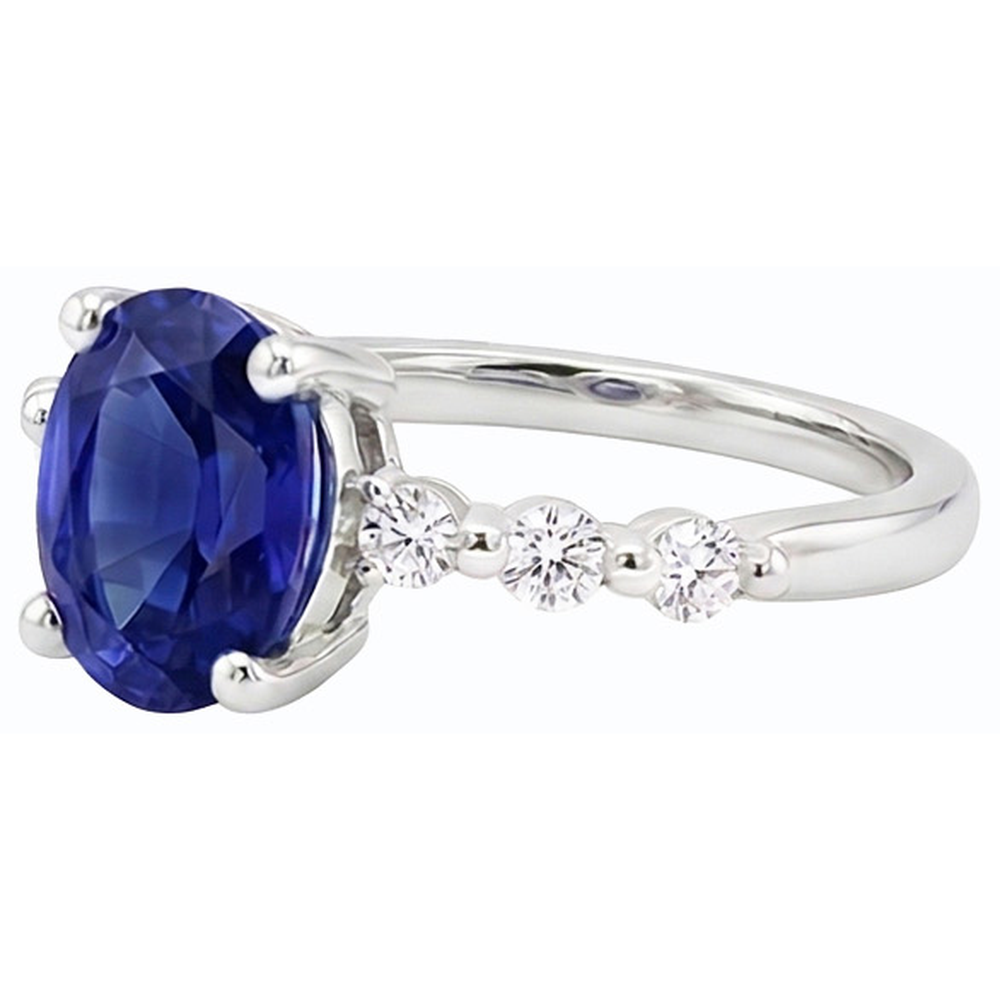 echter oval diamant 4Karat ring auf Weiß