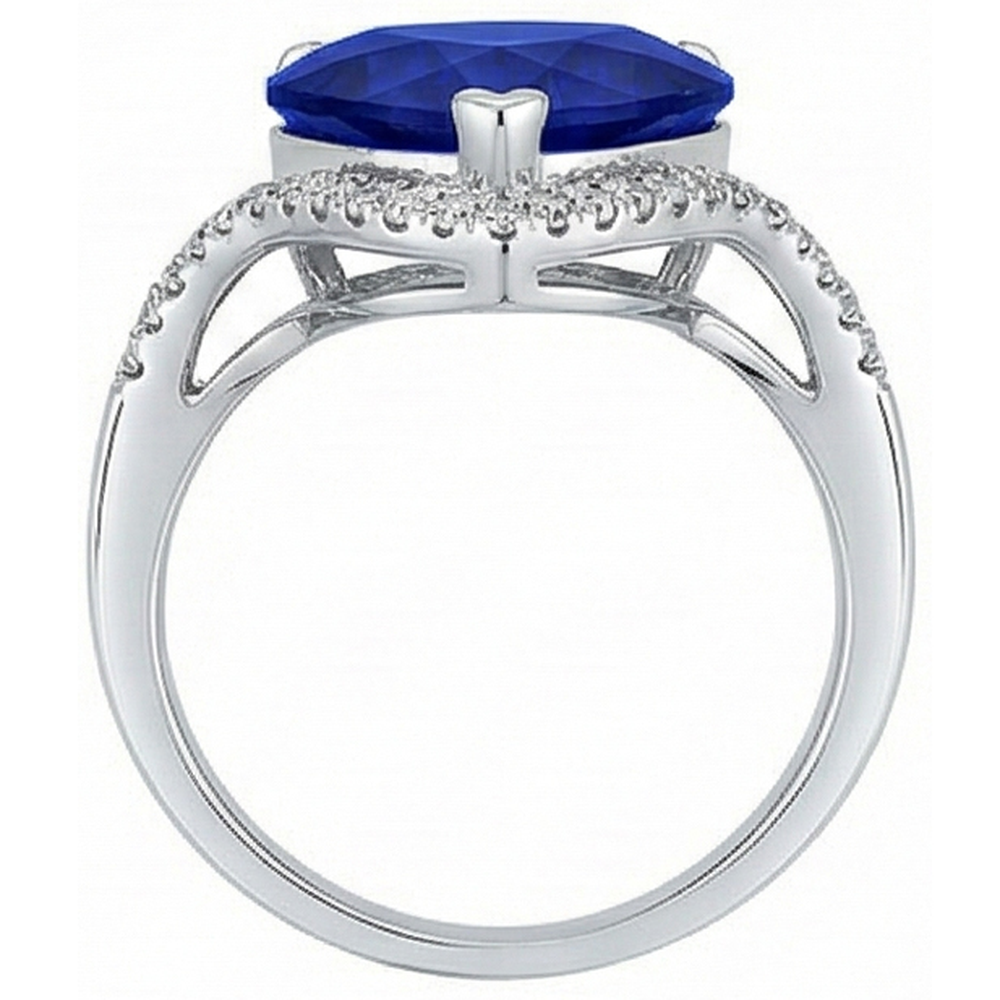 echter round diamant 6Karat ring auf Weiß