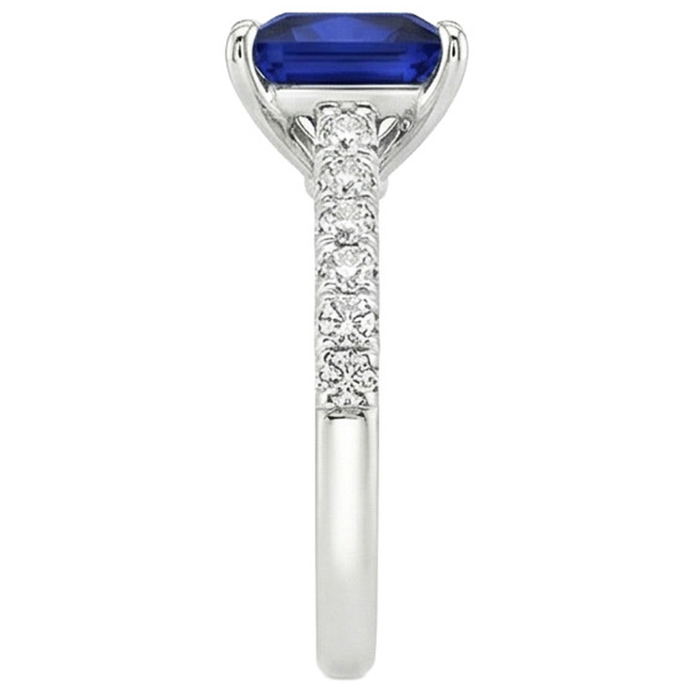 echter round diamant 5.5Karat ring auf Weiß