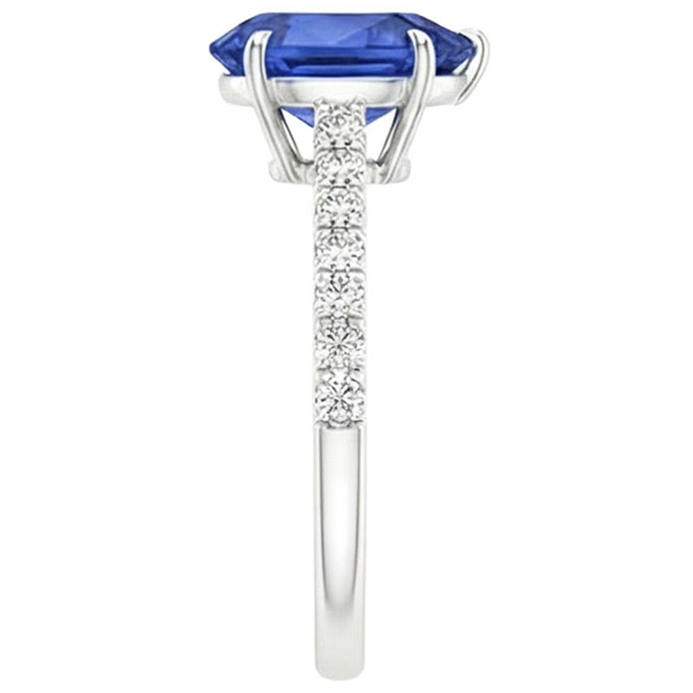 echter round diamant 4Karat ring auf Weiß