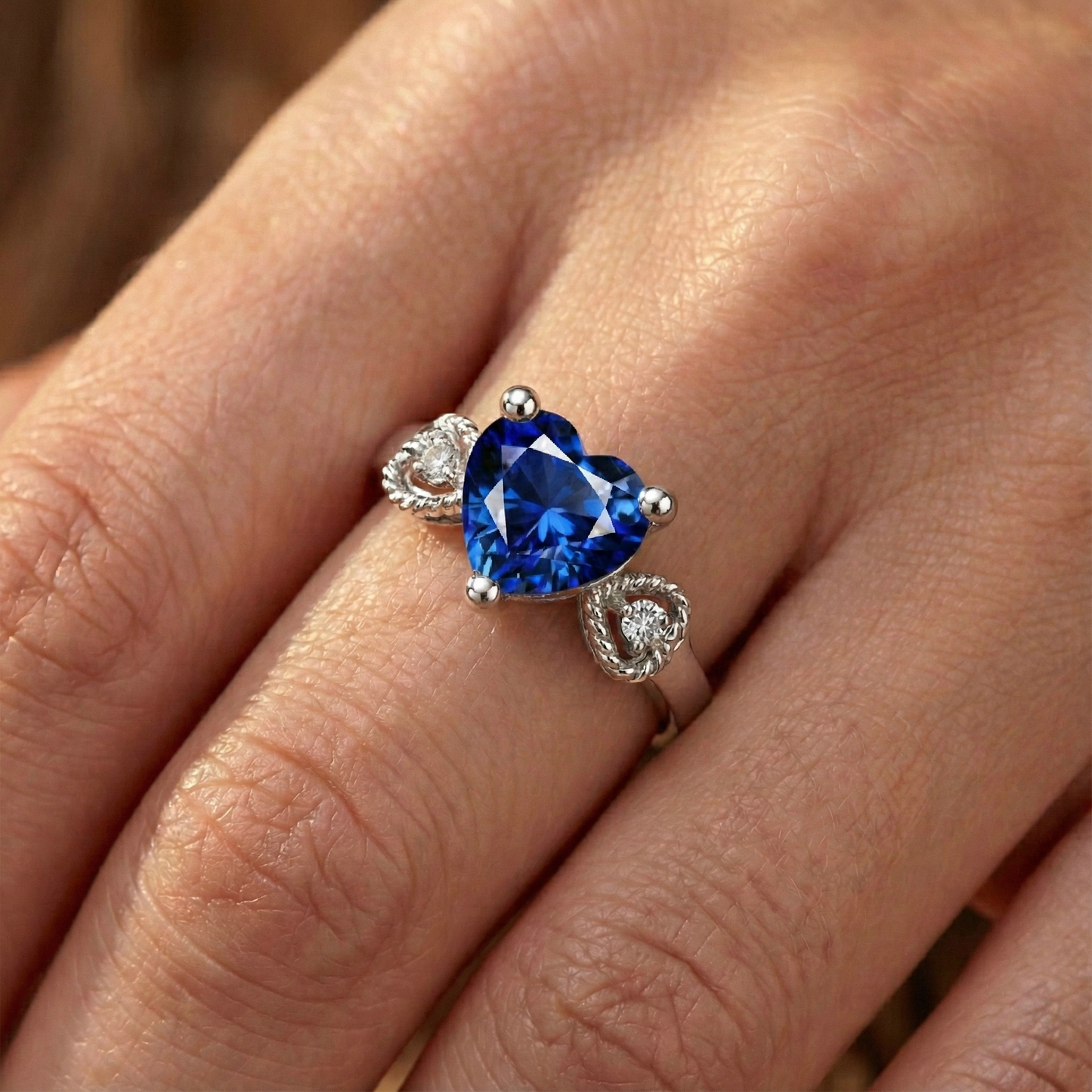 echter oval diamant 2.25Karat ring auf Weiß