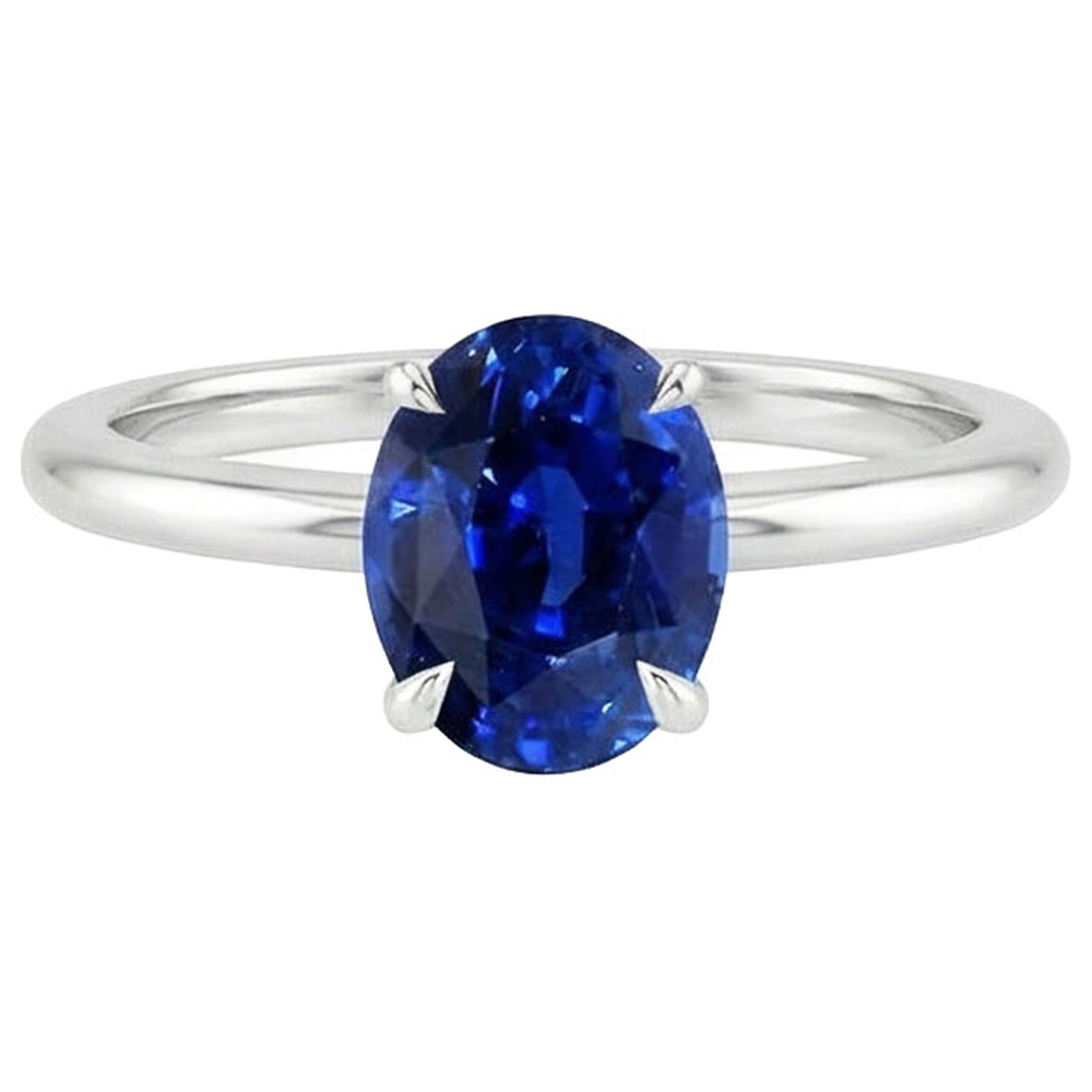 echter oval diamant 2Karat ring auf Weiß