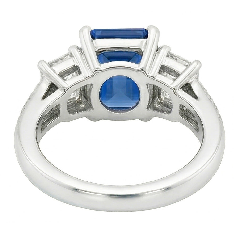 echter radiant diamant 4.50Karat ring auf Weiß