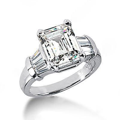 Treppen-Schliff Edler Diamant Ring in 14K Weißgold – Hauptansicht