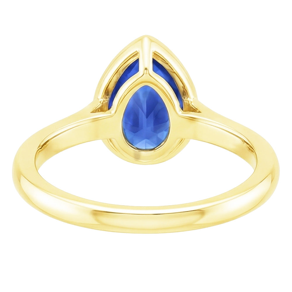 echter pear diamant 4Karat ring auf Weiß