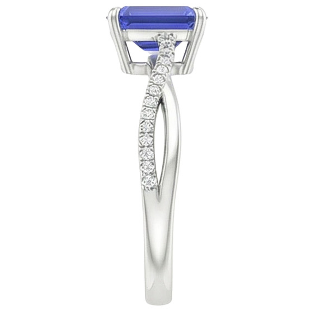 echter round diamant 4Karat ring auf Weiß