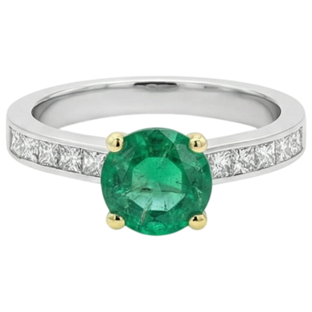 Kunstvoller Edler Smaragd Farbstein-Ring 2,50 Karat – Profilansicht