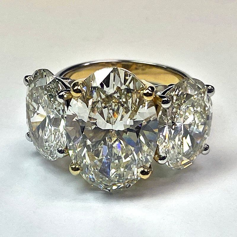 Groß Echt Ovaler Diamant Drei Stein Ring Gold 14K