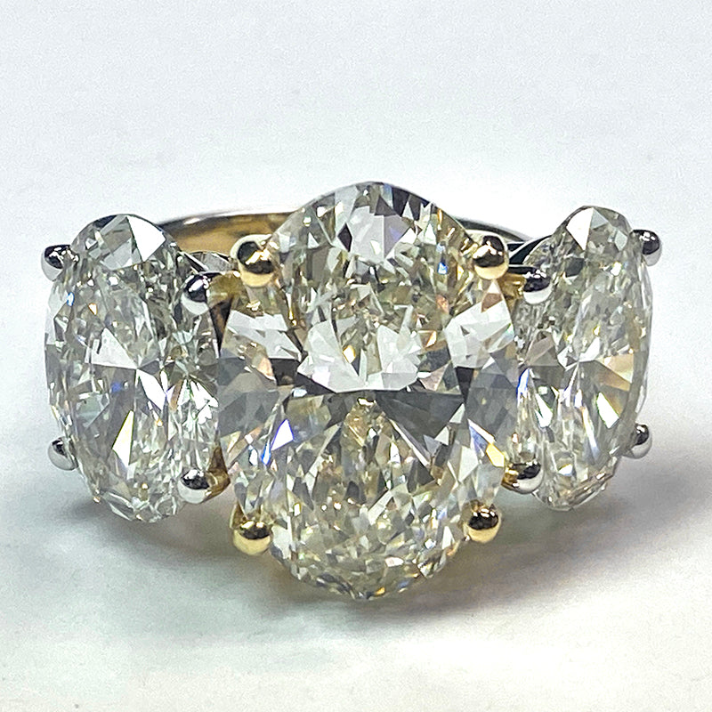Groß Echt Ovaler Diamant Drei Stein Ring Gold 14K
