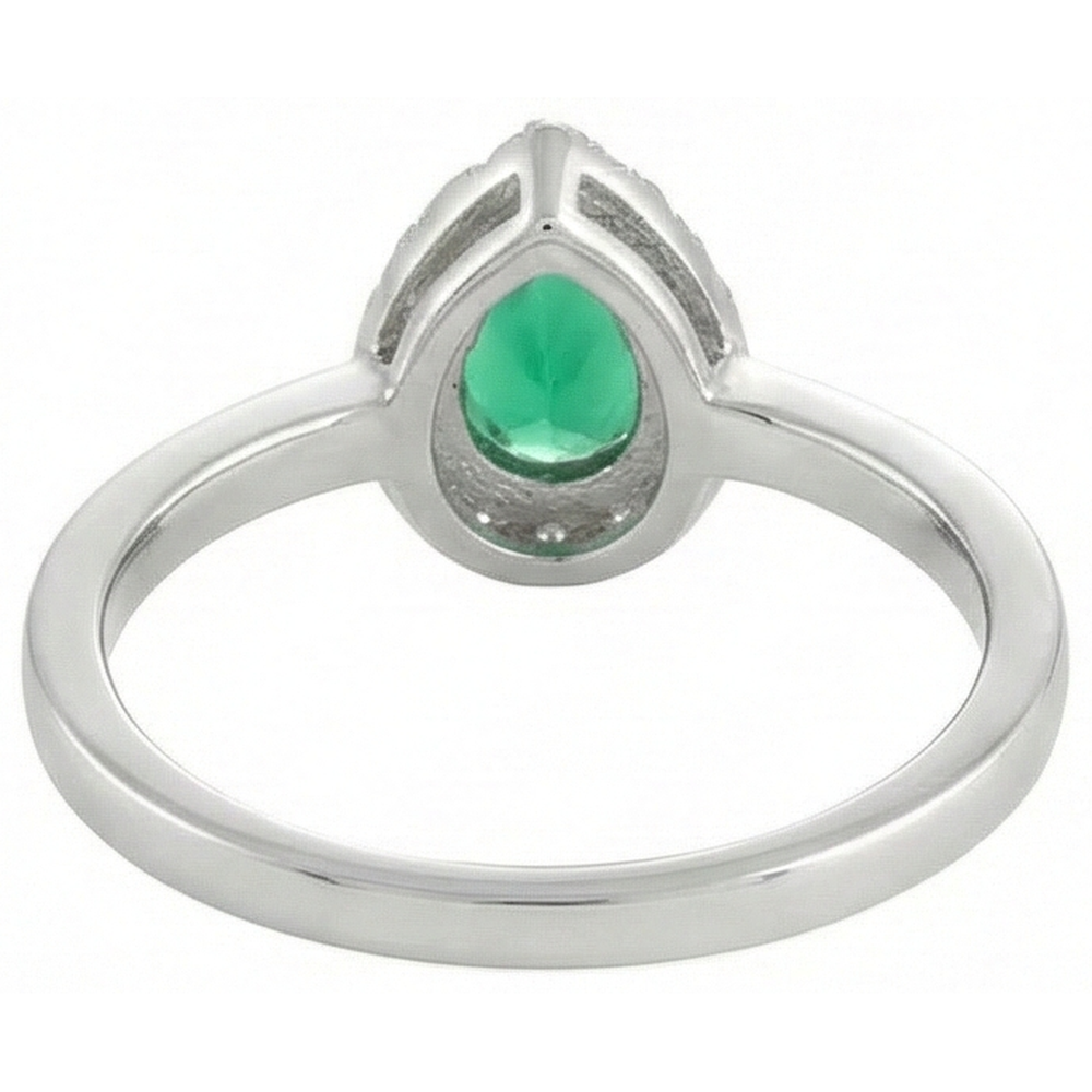 echter round diamant 4.50Karat ring auf Weiß
