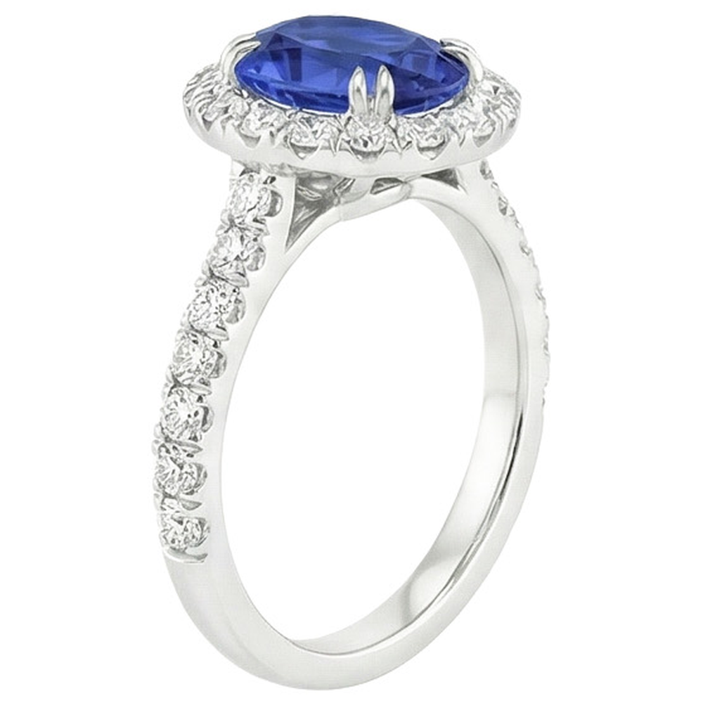 echter oval diamant 5.50Karat ring auf Weiß
