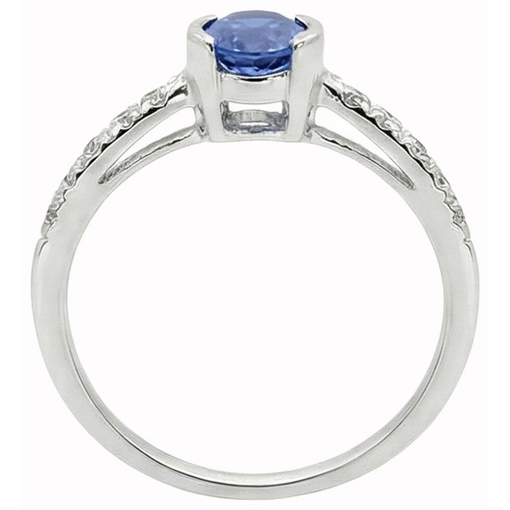 echter oval diamant 1.40Karat ring auf Weiß