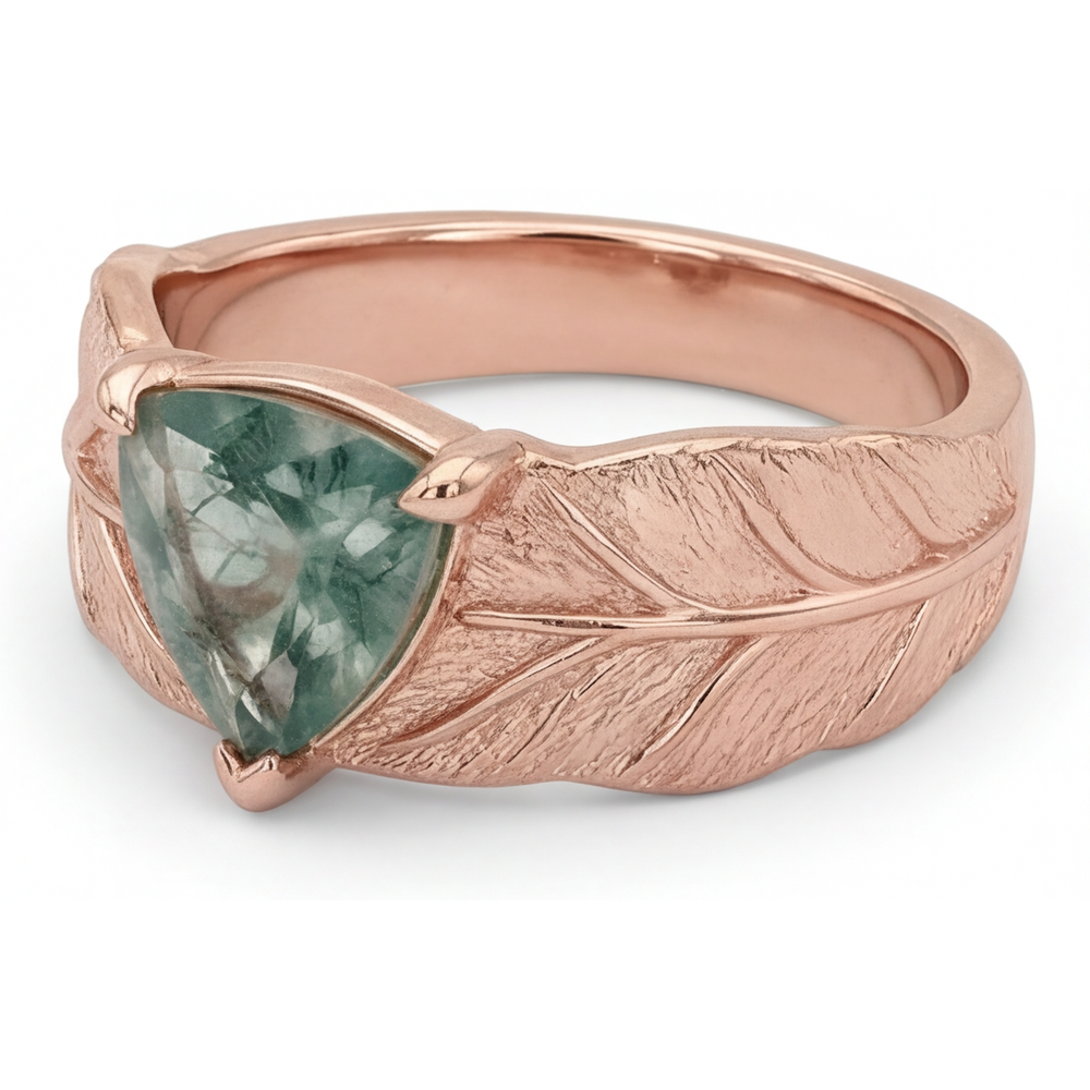 Moss Agate Triangelschliff Farbstein-Ring in 14K Roségold – Frontansicht