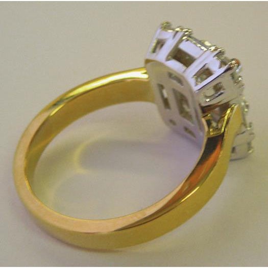 Natürliche Diamant-Frauen-Verlobungsring Smaragdschliff 3,11 Karat Zweifarbig