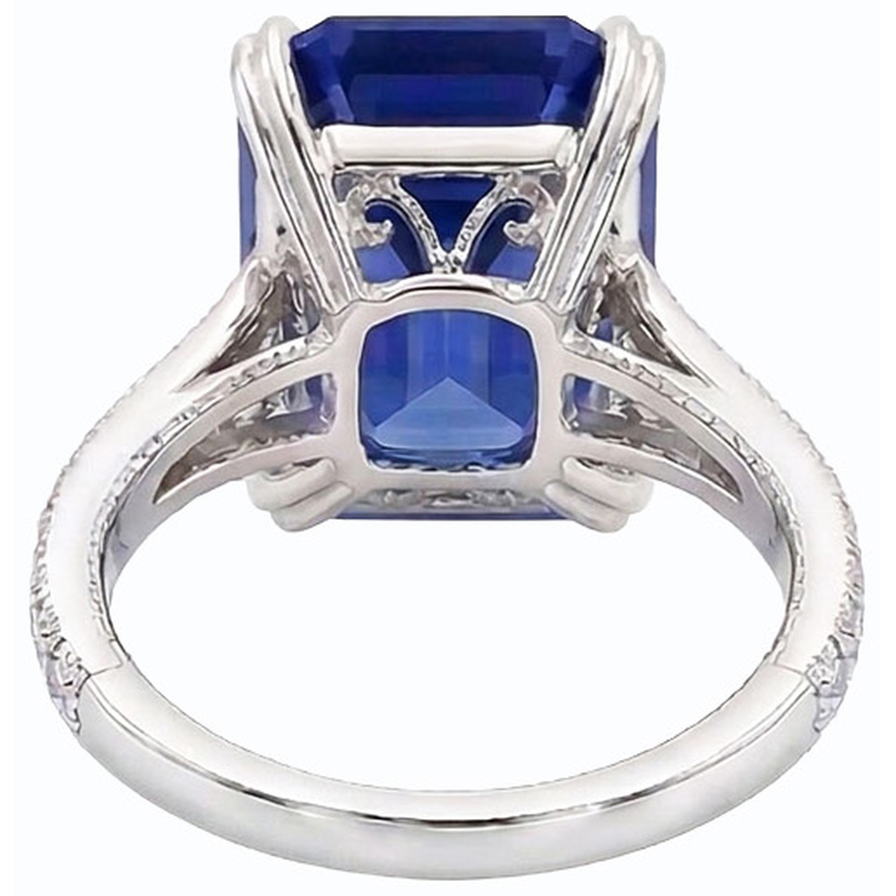 echter baguette diamant 8Karat ring auf Weiß