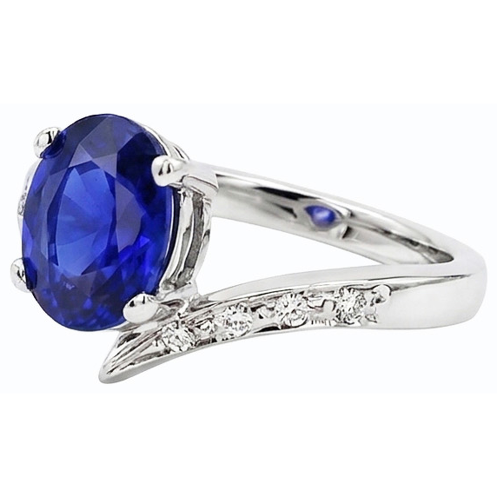echter oval diamant 2.50Karat ring auf Weiß
