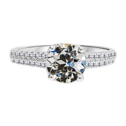 2,50 Karat Diamant Solitär-Ring mit Akzenten in 14 Karat Weißgold