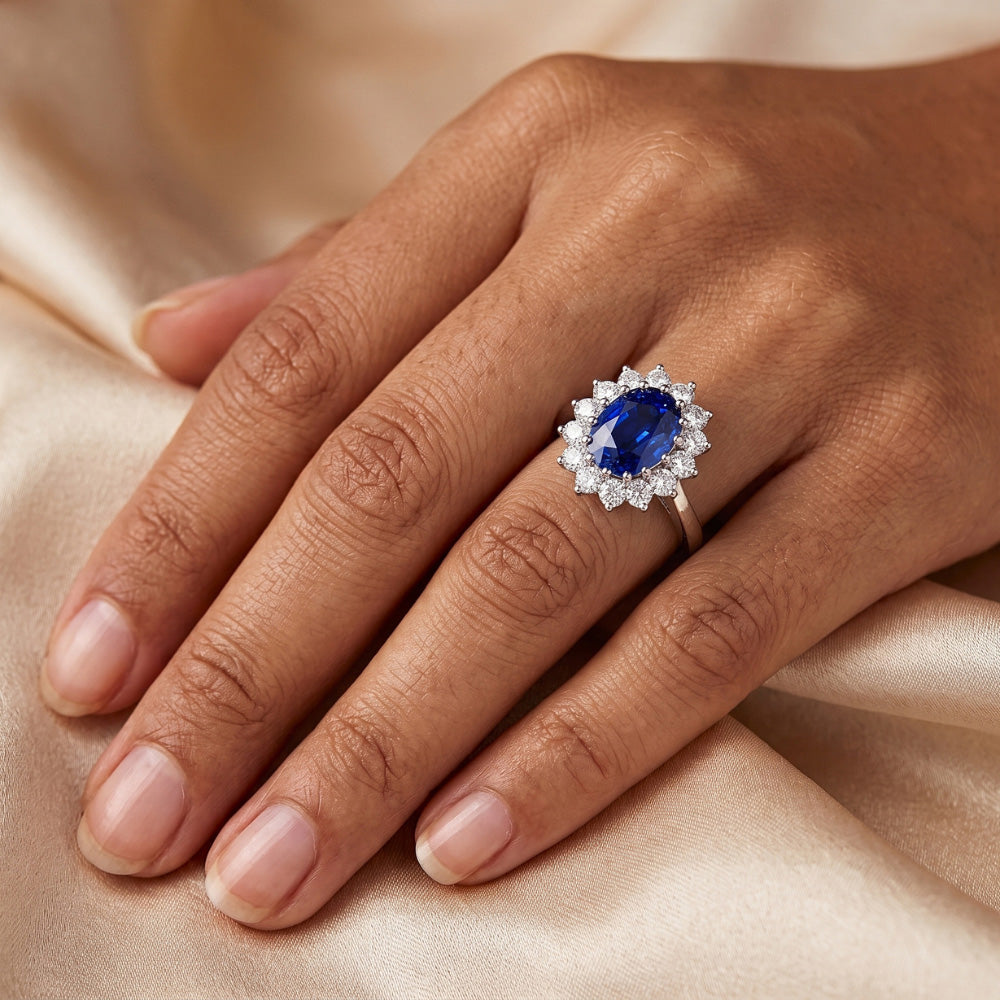 Oval-Schliff Blauer Saphir Farbstein-Ring in 14K Weißgold – 2,50