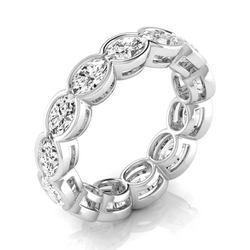 Maßgefertigter Eternity Band – Edler Diamant 4,29 Karat