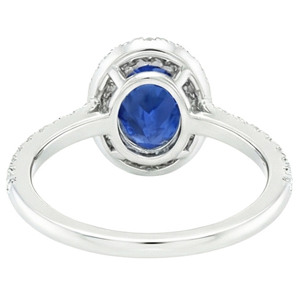 echter oval diamant 6Karat ring auf Weiß