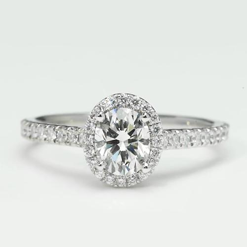 Ovaler Halo-Natürliche Diamantring 2,15 Karat