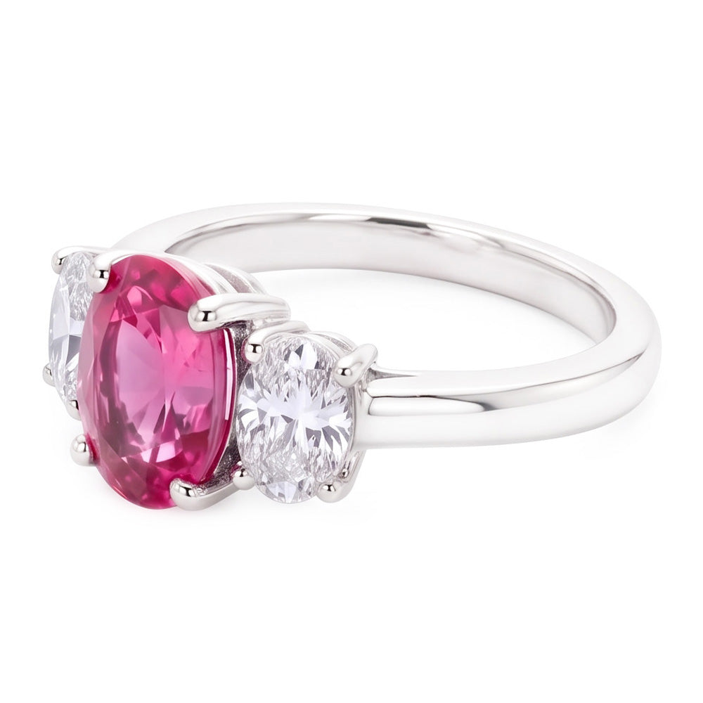 Ovalschliff Ring mit rosa Saphir und Diamanten 4 Karat Weißgold 14K