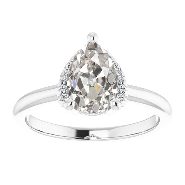 Brillant Old Mine Cut Solitär-Ring mit Akzenten in 14 Karat Weißgold – Hauptansicht