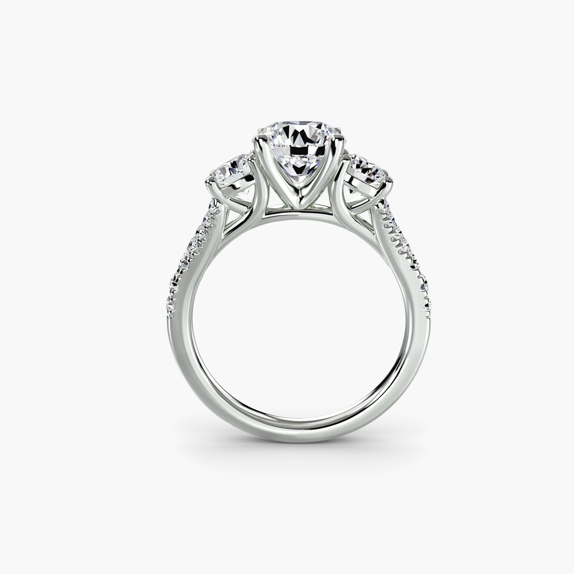 Rund-Brillant Edler Diamant Ring in Gold – Frontansicht