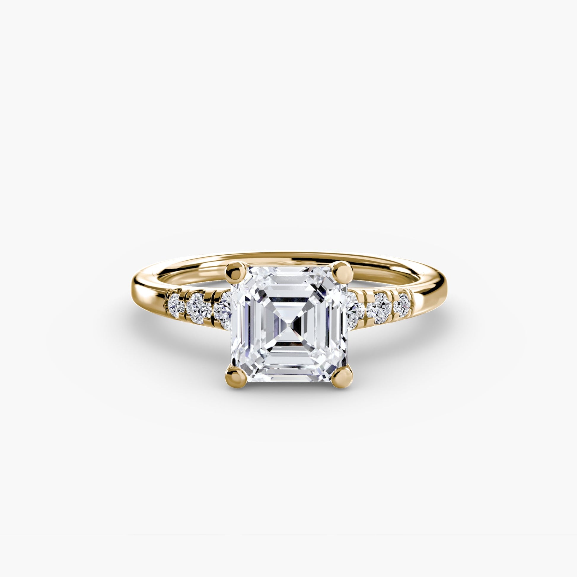 Brillantschliff Schmuckstein Ring in Gold – Nahaufnahme