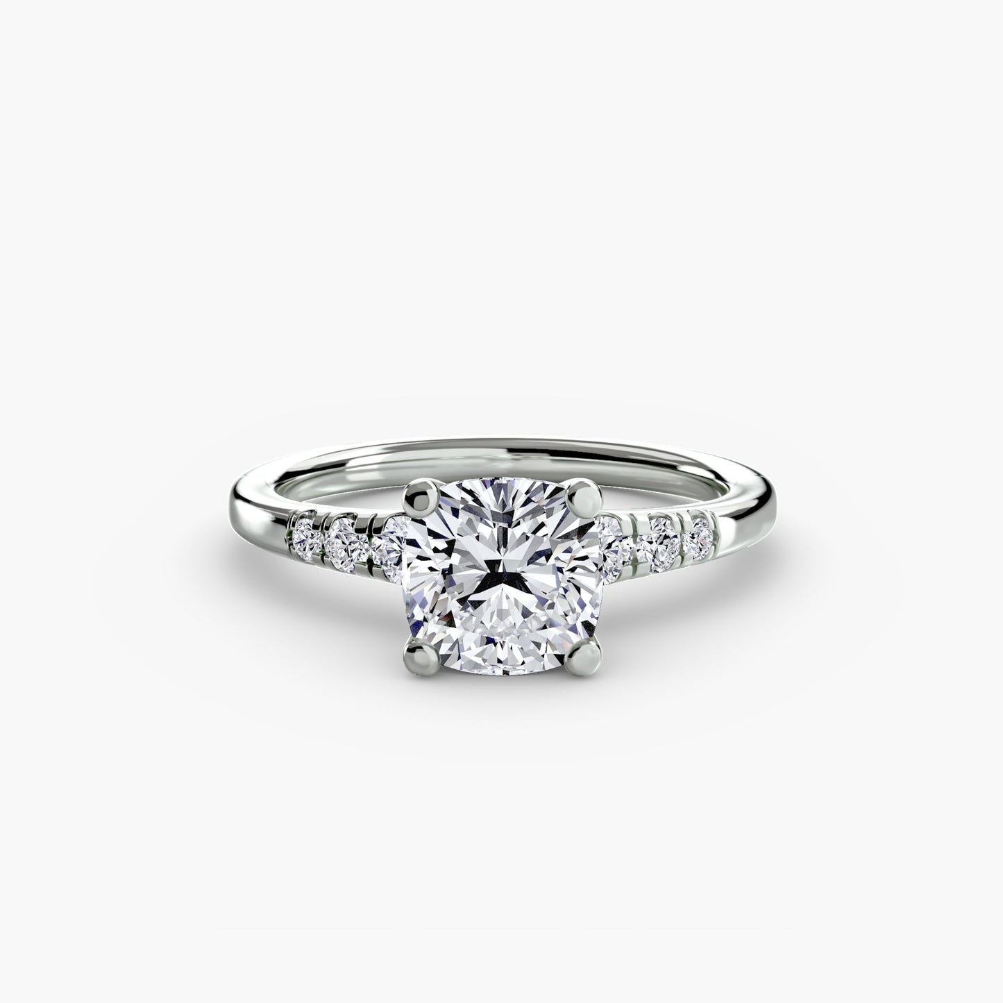 Brillantschliff Schmuckstein Ring in Gold – Schrägansicht