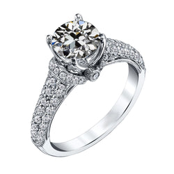 Authentischer Diamant Solitär mit Seitensteinen – 14 Karat