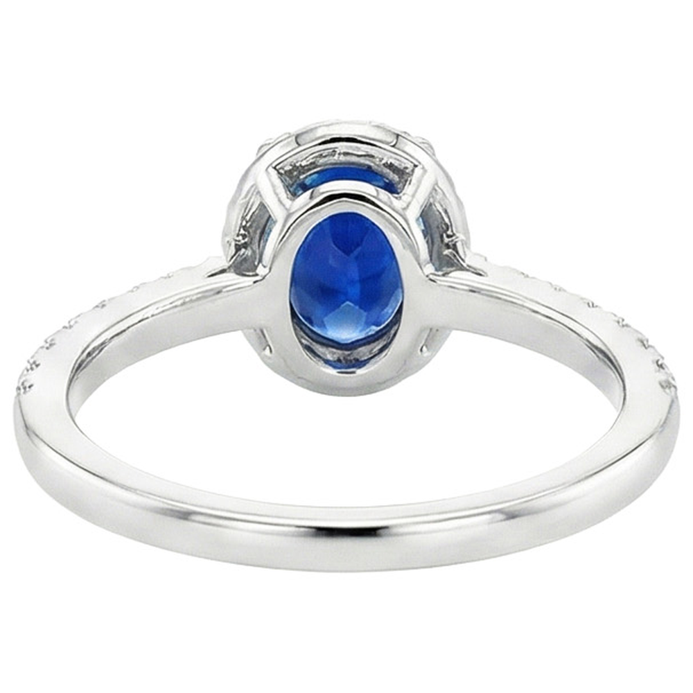 echter oval diamant 6Karat ring auf Weiß