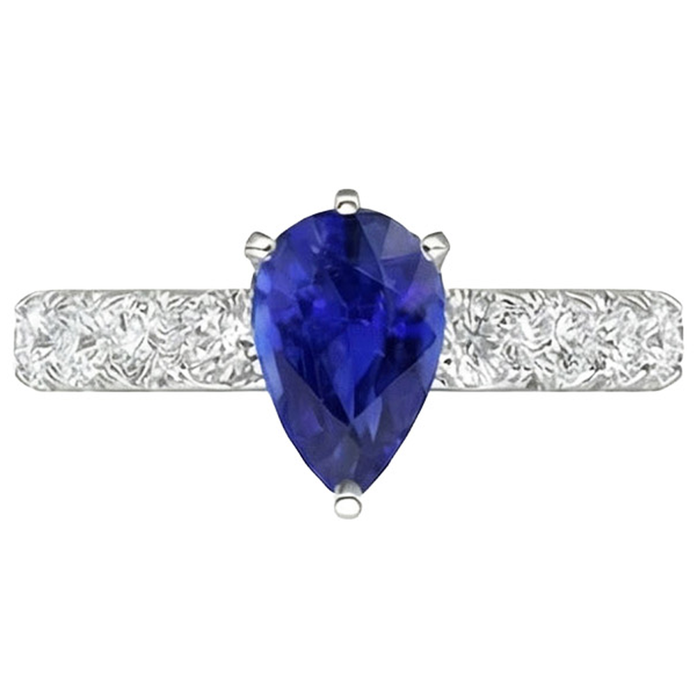 echter oval diamant 4Karat ring auf Weiß