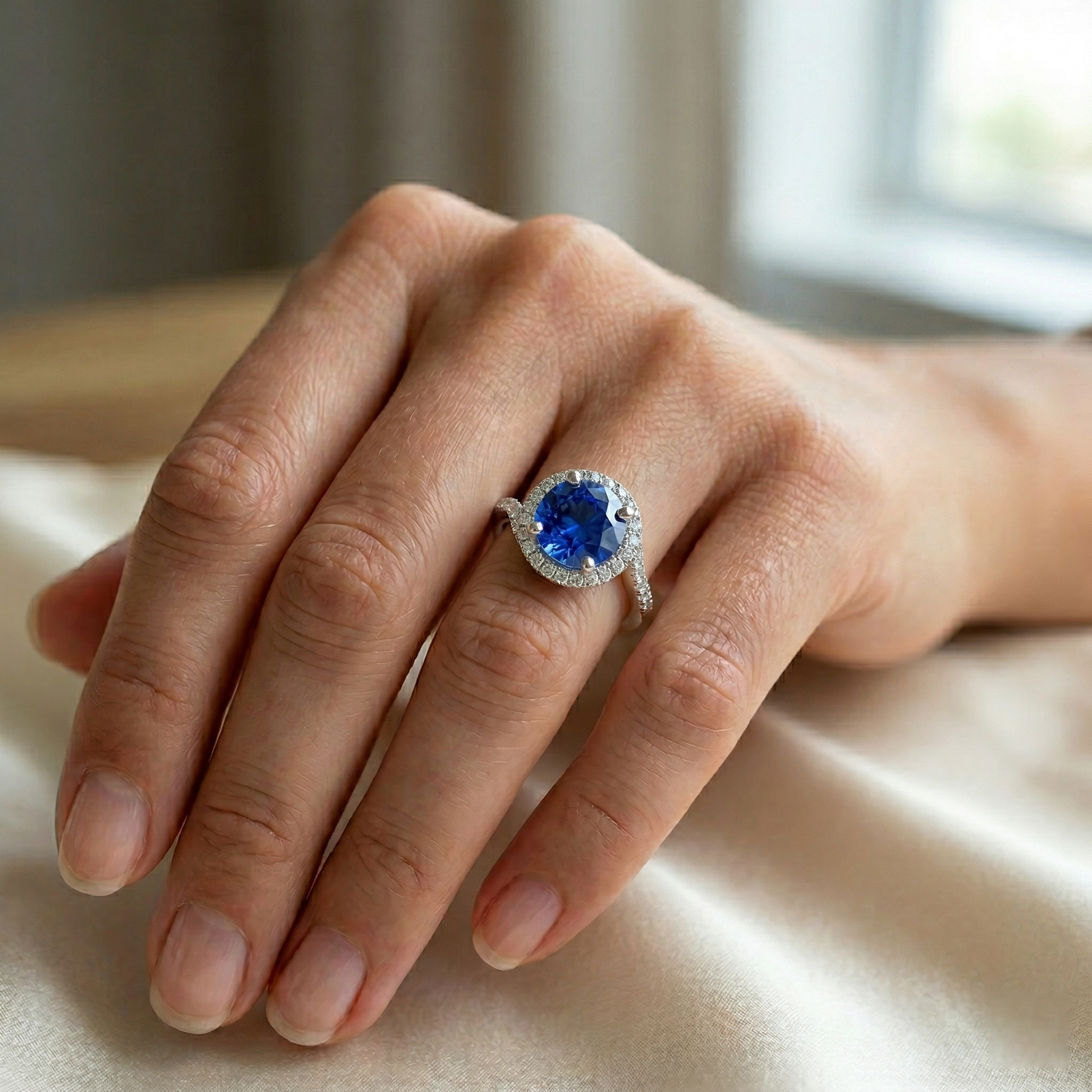 echter round diamant 2.50Karat ring auf Weiß
