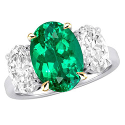 Feiner Farbstein-Ring mit Jubiläumsband Smaragd – 4 Karat