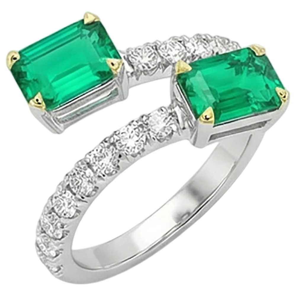 Strahlender Edelstein-Ring 2 Karat – Seitenansicht
