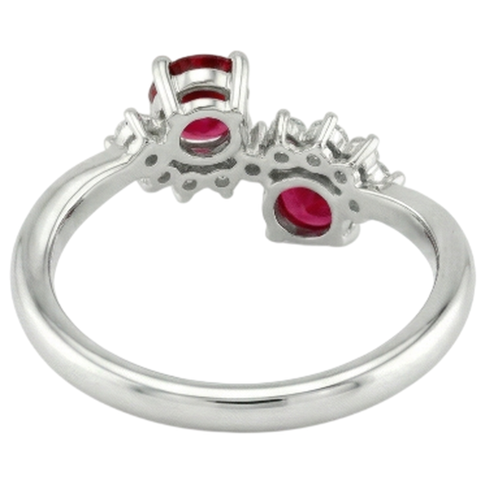 echter round rubin 1.18Karat ring mit Diamantbesatz
