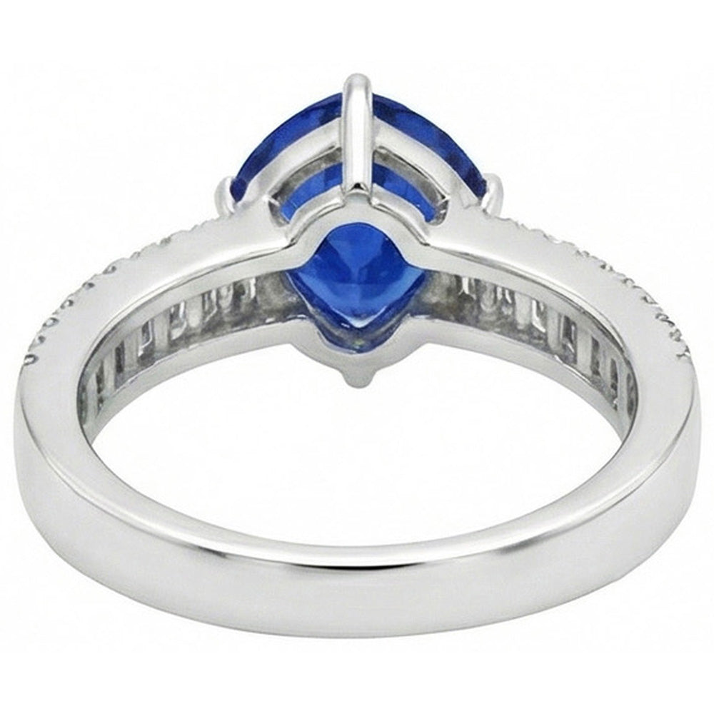 echter trillion diamant 4Karat ring auf Weiß