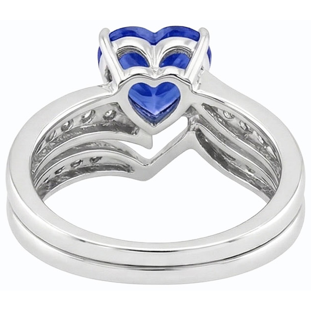 echter round diamant 4Karat ring auf Weiß