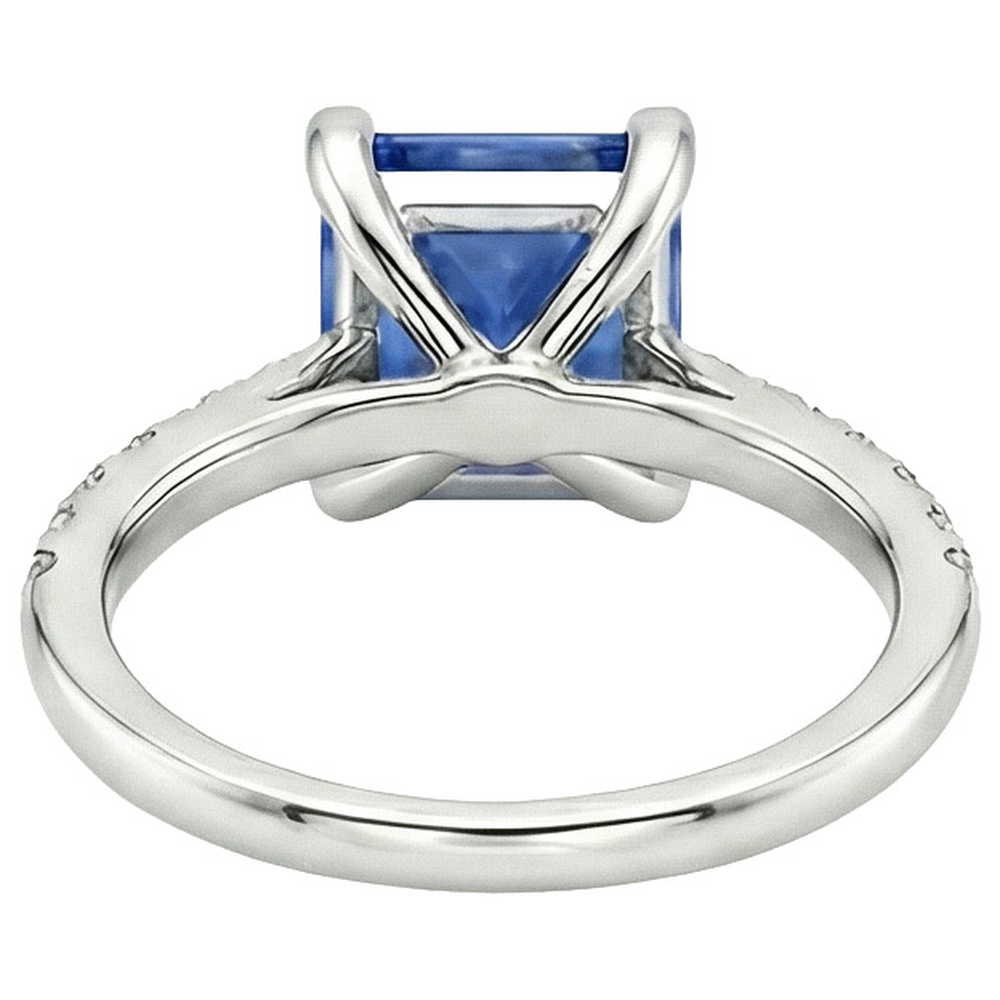 echter round diamant 4Karat ring auf Weiß
