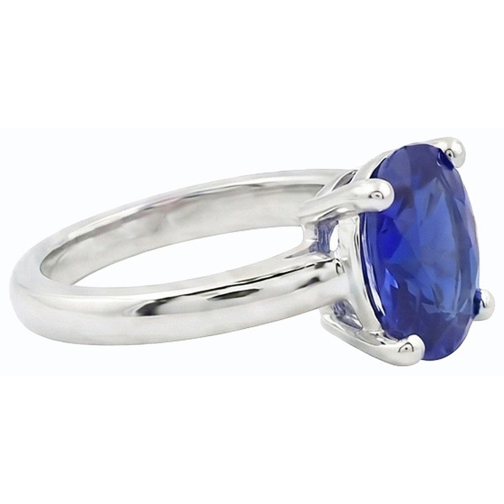echter oval diamant 1.50Karat ring auf Weiß