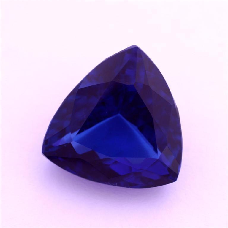 Trilliant Violetter Tansanit Ring in Gold – Hauptansicht