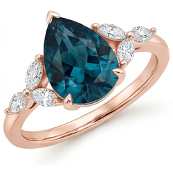 Alexandrit Dreisteinring – VVS 4 Karat 14K Roségold