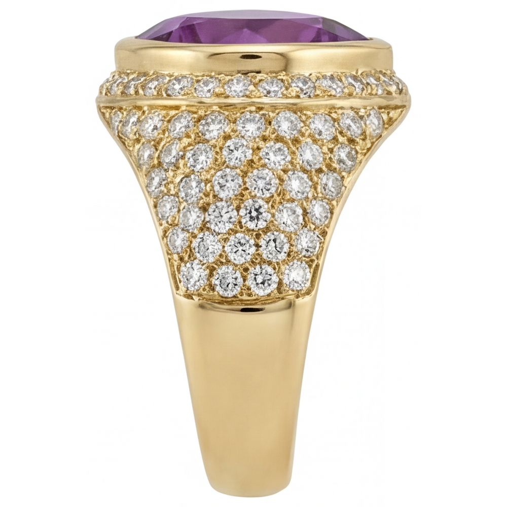 Amethyst Herzform Schmuckstein-Ring in 14 Karat Gelbgold – Profilansicht
