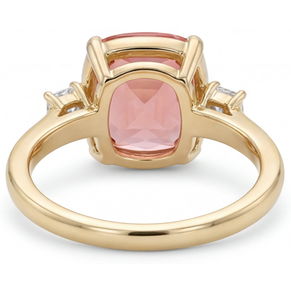 Padparadscha-Saphir- und Diamantring 3,4 Karat, echter Kissenschliff, weisse Baguettes, Dreistein, 14 Karat Gelbgold