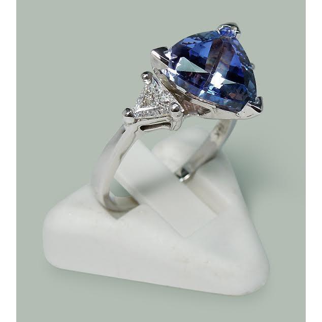 Drei-Steine-Ring Trilliant Cut Echt Blauer Diamant Edelstein 6.5 Karat 14K