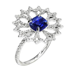 Kissen im Blumenstil und runder Diamantring mit blauem Saphir 2.51 ct.