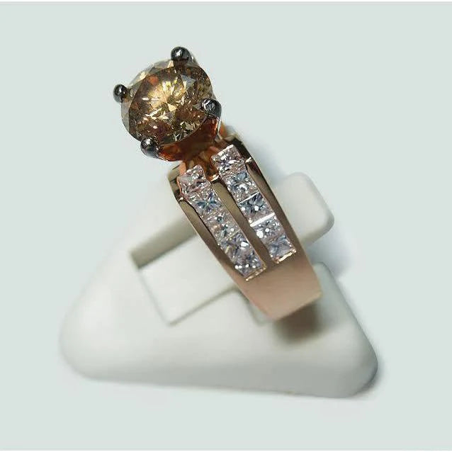 Runder brauner Champagner-Natürliche Diamant-Edelstein-Ring 2.5 Karat 14K